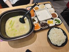 -阿香米线(中原万达店)