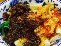 三合一biangbiang面-秦韵轩·西安小馆(贻成福地广场店)