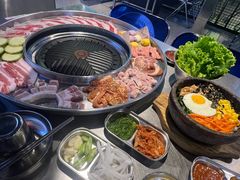 -哈哈碳都·牛肋条无限自助烤肉(台江万达店)