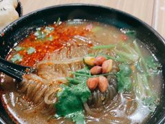 重庆酸辣粉-小杨生煎(龙阳广场店)