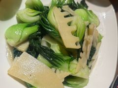 -耶里夏丽·新疆菜·28年喀什老馆(田林东路店)