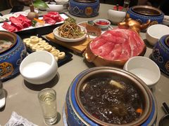 -享月汤皇·海鲜小火锅·聚会(曲江创意谷店)