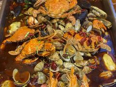 -老东镇啤酒屋海鲜加工·蒸汽海鲜·海鲜烧烤(台东店)