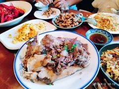 -爱啤精酿·民谣酒馆(滨江店)