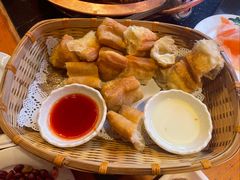 现做手撕大油条-老版火锅.12年西安排队王(沣峪口店)