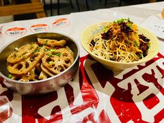 -靓靓蒸虾·头牌蒸虾(万松园玲珑店)