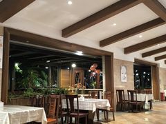 -天鹅湖餐厅·湖泉半山温泉