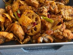 招牌悦蓉牛蛙干锅-精悦蓉(松江万达广场店)