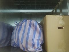 -安东易迷你自助仓储寄存仓库(草桥店)