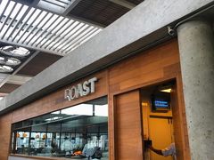 -ROAST coffee & eatery