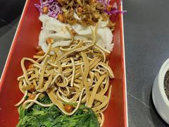 -小红鲸·海鲜餐厅(轸大路店)