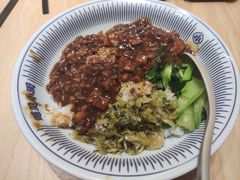 -遇见小面(东方宝泰店)