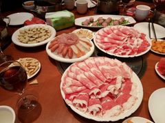 -重庆小天鹅自助火锅店(空港跨境店)