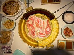 -猪啊牛呀羊啊铜盘烤肉(正大广场店)