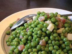 香肠炒甜豆-上名堂·鱼头好吃(体育场路店)