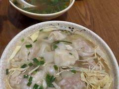 -黄阿姨锅贴大王(万航渡路店)