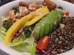 三文鱼牛油果沙拉-乐凯撒披萨(正佳广场店)