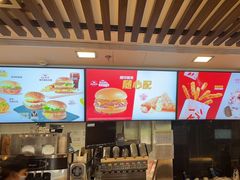 -麦当劳(丽江玉河广场店)
