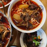 发现武昌宝藏牛杂店品种丰富还不贵好吃！