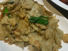 -莲餐厅·湖北菜·潜江小龙虾店(愚园路店)