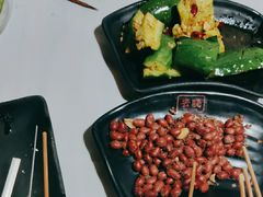 -云晓光头烧烤吧(盛夏店)