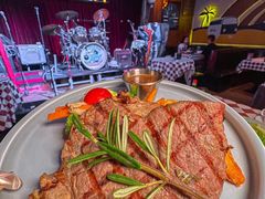 -鲨鱼美式餐厅酒吧Sharky