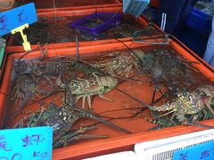 -拉威海鲜市场