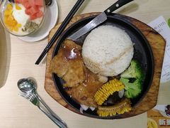 -佰搭果·广式茶餐厅(西华路店)