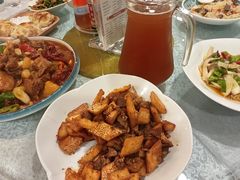 -汗腾格里·风味餐厅(新疆驻京办店)