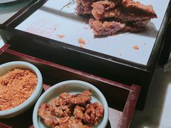 -韵秋荷(宝山龙湖天街店)