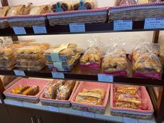 -红宝石·鲜奶小方·海派西点房(南翔店)