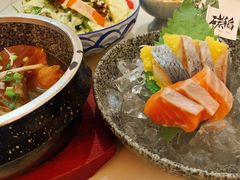 碳稻三文鱼-碳稻新派料理店(五指山店)