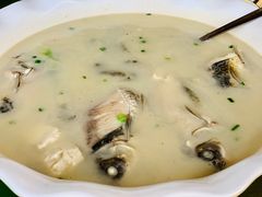 -水上人家民俗餐厅(洱海公园店)