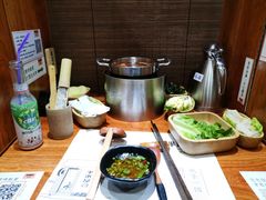 -独食火锅·半米屋台(直营总店)