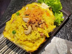 泰式菠萝炒饭-泰阁暹罗餐厅(万达店)