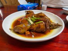 -芦茨金富饭庄·25年老字号·专做稻草鸡