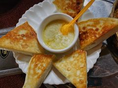 青稞粑粑-银同牦牛肉火锅