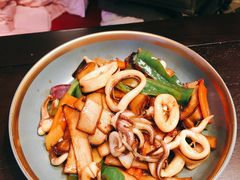 -钳真多钓虾馆·小龙虾海鲜烧烤(九六广场店)