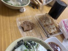 猪肉馄饨-京东肉饼(兴丰大街店)