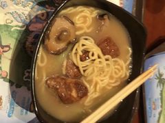 -横琴湾畔餐厅(长隆海洋王国白鲸剧场店)