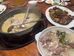 -侠成水上农庄(工业大道店)