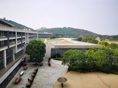 -上海佘山世茂艾美酒店