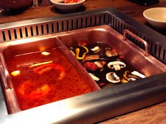 -老牌坊云南鱼豆花火锅(嵩山店)