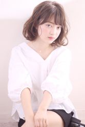 -LA BELLEZA倍丽莎美发沙龙