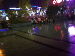 -新田360广场(上海华侨城店)