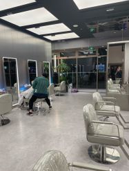 -PE SALON