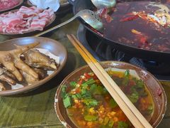 -黄潇洒老火锅(九眼桥宏济巷店)