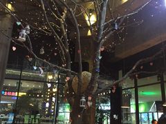 -菲乐蝶莊(银泰城西店)