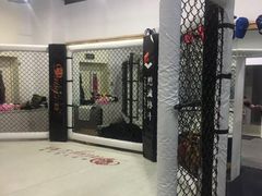 -成杰格斗·拳击·柔术·防身术(建设路店)