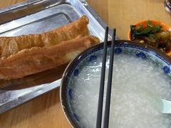 -张纪油条(世博家园十一街坊店)